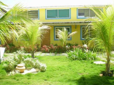 Reg-Mar.com le ofrece EXCLENTE POSADA EN GUACUCO, A 2 MINUTOS DE LA PLAYA, COMODAS HABITACIONES COMPLETAMENTE EQUIPADA, PAISAJE, JARDIN ESTACIONAMIENTO PISCINA, PARRILLERA Y AMPLIAS AREAS DE RECREACION,  EN 6.500M2  DE TERRENOS. VIA PRINCIPAL DE GUACUCO.