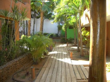 Reg-Mar.com le ofrece Hotel & Restaurant, 100% OPERATIVO

Es un renovador concepto de hotelera de descanso que pretende dar a los visitantes extranjeros, local y nacional, una visin real y alcanzable de la hermosa y tranquila zona del Yaque, que sin lugar a dudas, es la mejor y ms organizada playa de la Isla de Margarita. 

Sus instalaciones cuentan con 24 habitaciones, dotadas de aire acondicionado, telfono y TV, bao privado, su decoracin al estilo caribeo nos da la grata sensacin tpica de nuestro pas, su construccin una mescla de lo tradicional con concreto y madera, (puy) y cemento sobado en su friso, dndole el estilo caribeo entre palmeras arboles de la zona, tenemos el mas agradable hotel del Yaque,  con vista y acceso directo a la playa.

Este hotel de agradables instalaciones te ofrece los servicios bsicos para una excelente estada, sencillez y calidez propio de un hotel de playa en la playa..  BSF.12.500.000,00 ACTUALIZADO 07/2010
